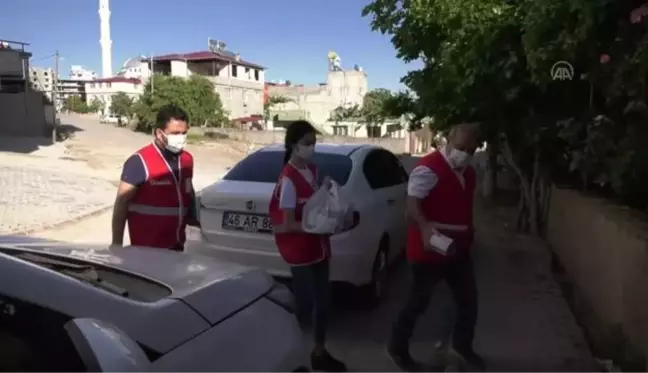 KAHRAMANMARAŞ - Kalp nakli bekleyen küçük Ecem Naz'a doğum günü sürprizi