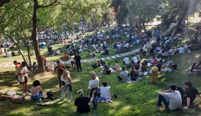 Maçka Parkı'nda korkutan görüntü: Binlerce kişi Maçka Parkı'na akın etti