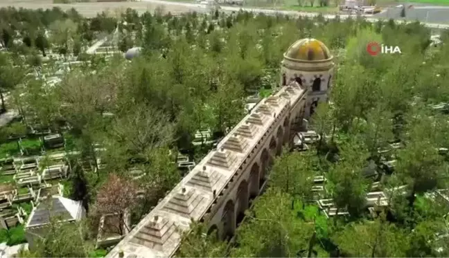 Erzincan'ın manevi mekanlarından 'Terzibaba'ya ziyaretler başladı