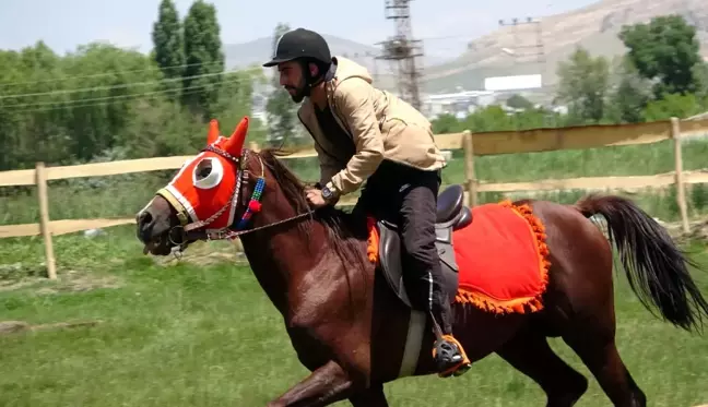 Van'da ata sporu biniciliğe ilgi arttı