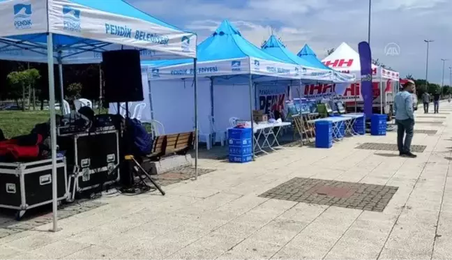 Pendik'te deniz dibi temizliği yapıldı