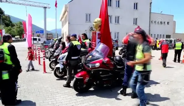 KASTAMONU - Kazım Karabekir'in torunu İstiklal Yolu'nda dedesinin izini sürüyor