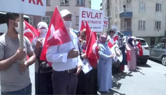 DİYARBAKIR - Almanya'da kızı PKK tarafından kaçırılan anne, Diyarbakır annelerini ziyaret etti