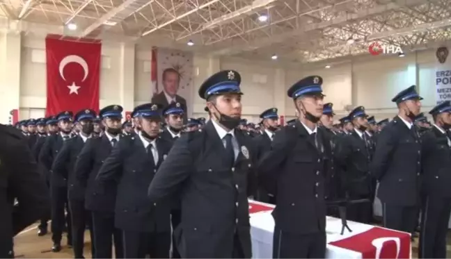 Erzincan'da polis adaylarının mezuniyet sevinci