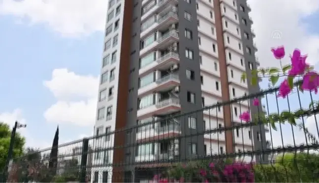 Apartmandaki asansör boşluğuna düşen işçi hayatını kaybetti