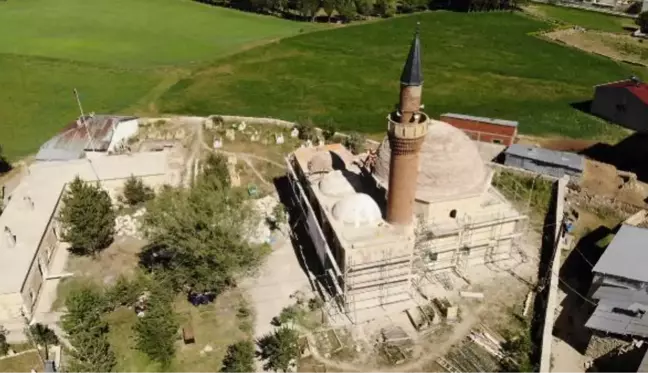 TARİHİ FERAHŞAD BEY CAMİİ'NDEKİ RESTORASYONDA HEDEF YIL SONU