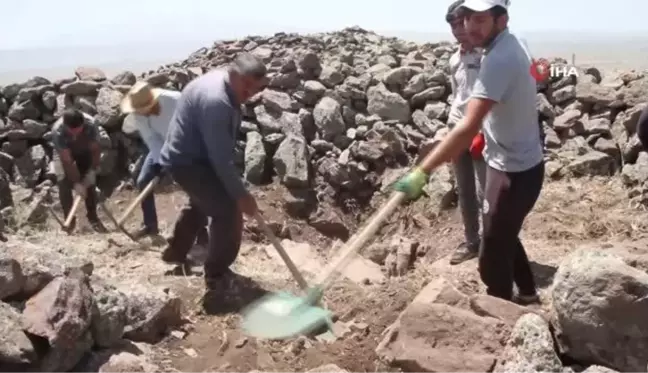 'Malazgirt Savaşı Alanının Tespiti, Tarihi ve Arkeolojik Yüzey Araştırma' projesine büyük ilgi