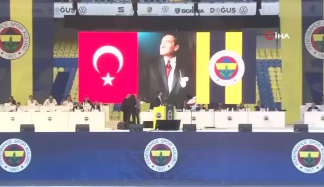 Fenerbahçe Olağan Seçimli Genel Kurulu'nda Başkan Ali Koç ve yönetim kurulu 2019 ve 2020 yılları için ibra edildi.