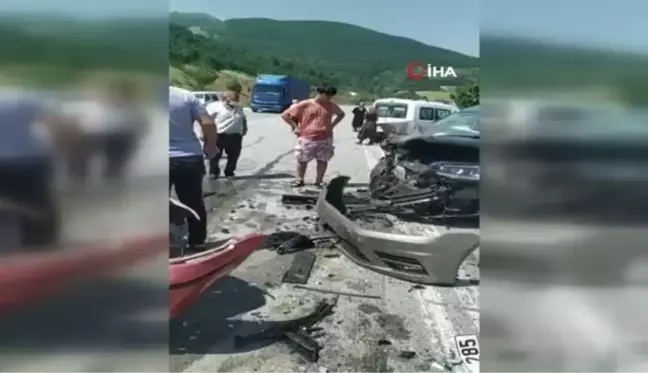 Son Dakika | Sakarya'da feci kaza...Ölüm bile onları ayıramadı