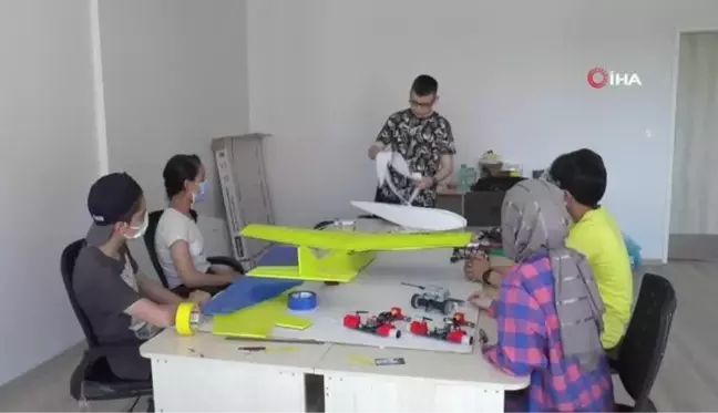 15 yaşında NASA'nın yarışmasında finalist olan ilk Türk