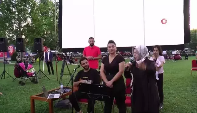 Sancaktepe'de açık havada yazlık sinema günleri başladı