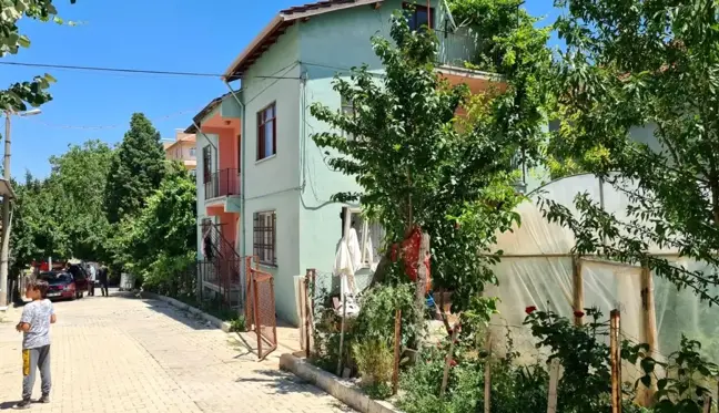 Bomba gibi patlayan tüp evi harabeye çevirdi: 1 yaralı