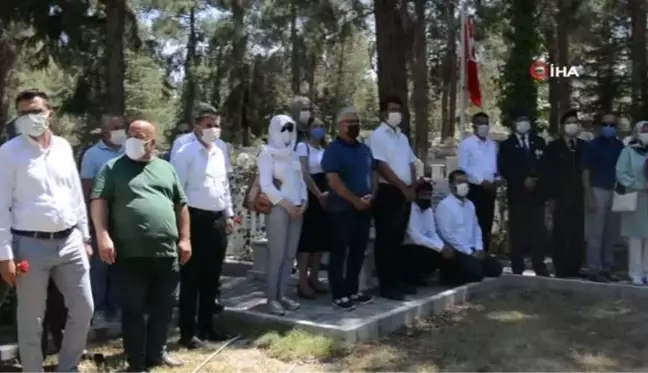 15 Temmuz Şehidi Ağaroğlu, mezarı başında anıldı