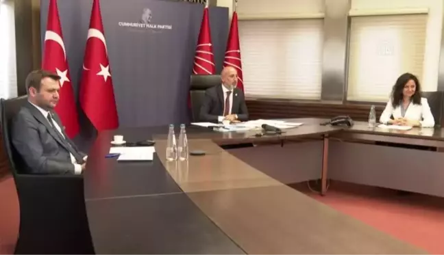 CHP ile MHP heyetleri video konferans aracılığıyla bayramlaştı