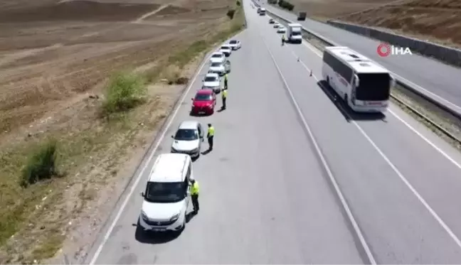 Bayram sonrası artan trafiğe polis denetimi