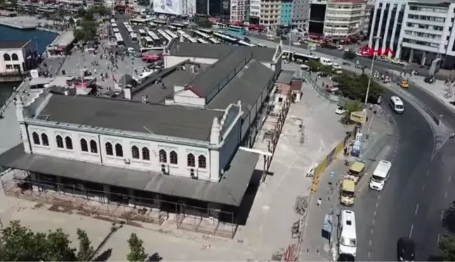 İSTANBUL-ESKİ KADIKÖY HAL BİNASI'NDA RESTORASYON TARTIŞMASI