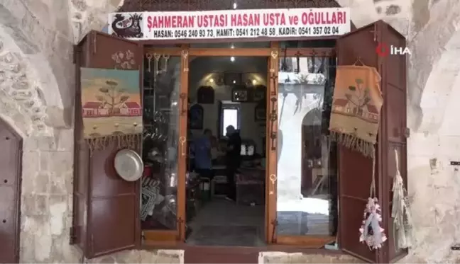 Dededen toruna, üç kuşak şahmeran işlemeciliği yapıyorlar