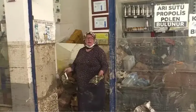 Son dakika haberleri... KASTAMONU - Sel felaketinin yaşandığı Bozkurt'ta esnaflık yapan Hatice Sezer, yaşadıklarını anlattı