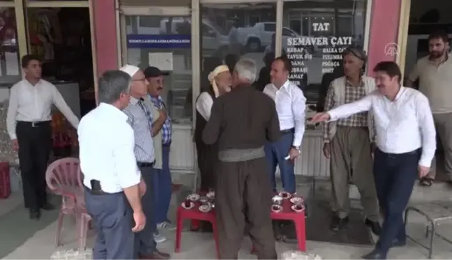 Şemdinli Kaymakamı Güven, esnafla vedalaştı