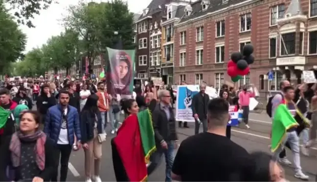 AMSTERDAM - Hollanda'da Afganistan'daki sivillere destek gösterisi düzenlendi