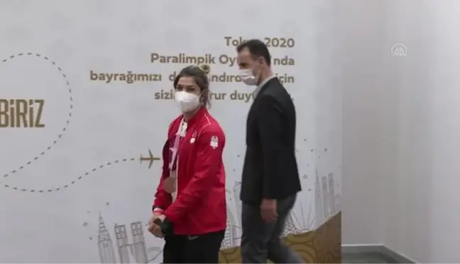 Tokyo Paralimpik Oyunları'nda mücadele eden bir grup milli sporcu yurda döndü