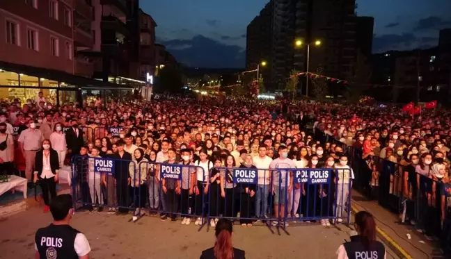 Çankırı'da 'Zafer' konserine yoğun ilgi