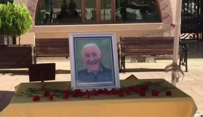 Aşık Veysel'in vefat eden oğlu Bahri Şatıroğlu için Mersin Cemevi'nde tören düzenlendi