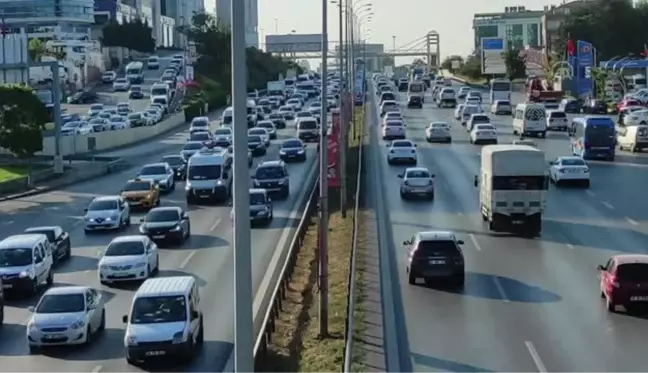 Trafik yoğunluğu yaşanıyor