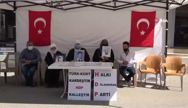 Muşlu annelerin HDP önündeki evlat nöbeti sürüyor