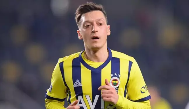 Mesut Özil oy vereceği partiyi açıkça ilan etti: Artık onun arkasındayım