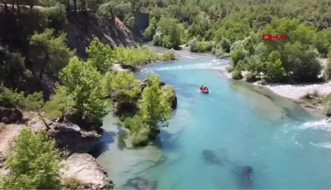 KÖPRÜLÜ KANYON'DA YAZ BİTMİYOR