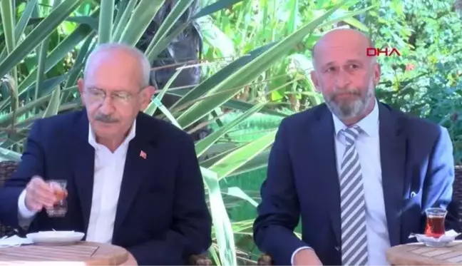 KEMAL KILIÇDAROĞLU ADALAR'DA FELSEFE SEMPOZYUMA KATILDI