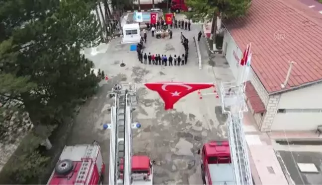 KASTAMONU - Öğrenciler bir günlerini itfaiye personeli gibi geçirdi