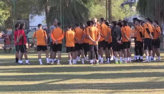 Adanaspor'da teknik direktör ile birlikte sistem de değişti