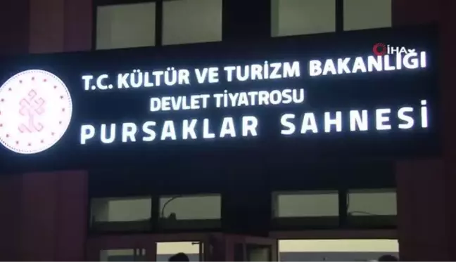 Ankara'nın en büyük tiyatro salonu olan Devlet Tiyatroları Pursaklar Sahnesi açıldı