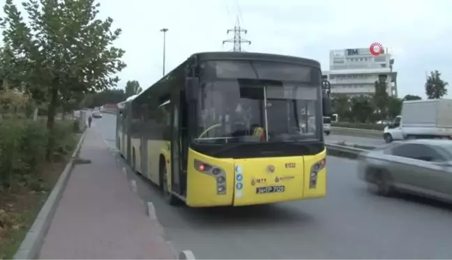 Bahçelievler'de İETT otobüsü yolda kaldı