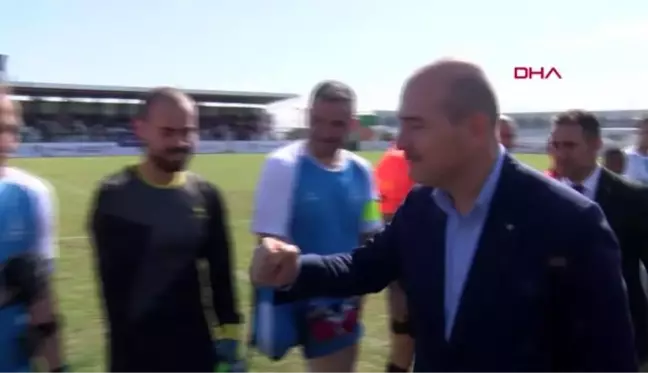 BAKAN SOYLU, AMPUTE FUTBOL TÜRKİYE KUPASI MAÇINDA BAŞLAMA VURUŞUNU YAPTI