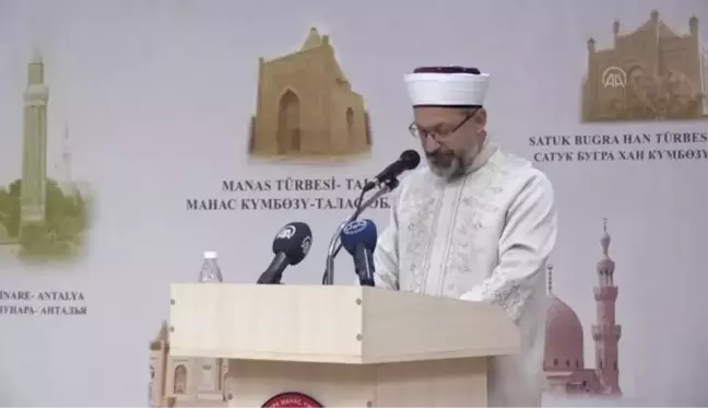 Diyanet İşleri Başkanı Erbaş, Kırgızistan'da STK temsilcileriyle buluştu