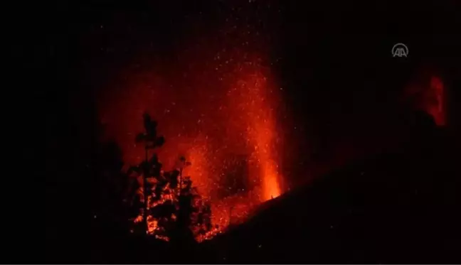 La Palma Adası'nda volkandan çıkan lavlar 33 günde 2 bin 185 binayı kül etti