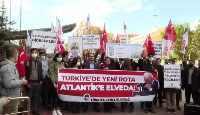 TGB'liler 10 büyükelçinin Kavala açıklamasını ABD Büyükelçiliği önünde protesto etti