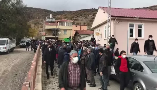 Son dakika haberleri: Tuzlukçu Belediye Başkanının yaralandığı kazada ölen gencin cenazesi defnedildi