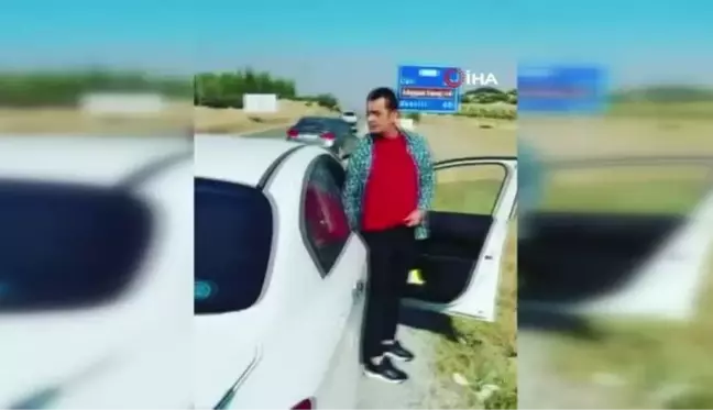 Ünlü sanatçı Hasan Yılmaz kaybettiği iddia yüzünden yol kenarında şınav çekti