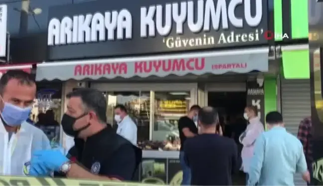 Antalya'da kuyumcu soygununda cinayet anı kamerada