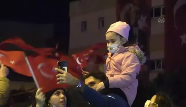 ÇANAKKALE - Cumhuriyet Bayramı dolayısıyla fener alayı düzenlendi