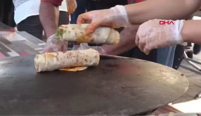 KAYMAKAM YÖNDEN, ÖĞRENCİLERE DÖNER DAĞITTI