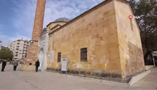 Türk devletlerinin 'Türk Devletleri Teşkilatı' olarak bir araya gelmesine ilişkin Kıbrıs Gazisi: 