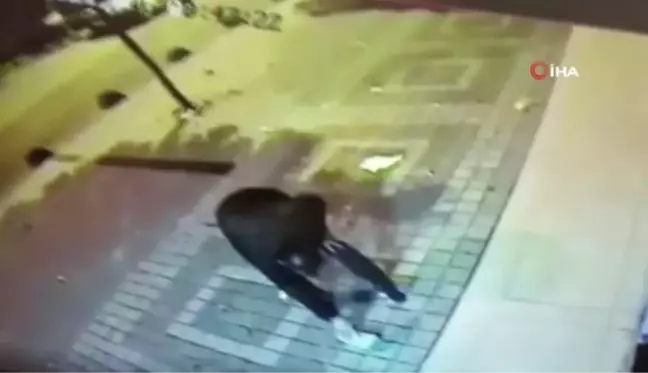 ATM'lere parke taşı fırlatıp zarar veren şahıs polise mukavemette bulundu