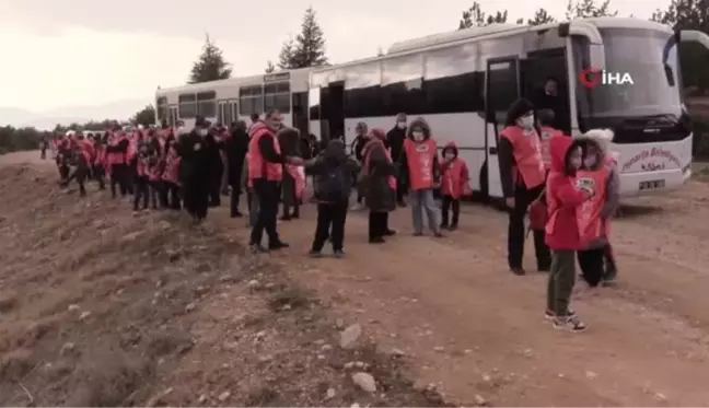 İlkokul öğrencileri tohumdan fidana uzanan süreci doğada öğrendiler