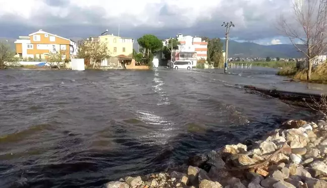 Tsunami değil, lodos vurdu