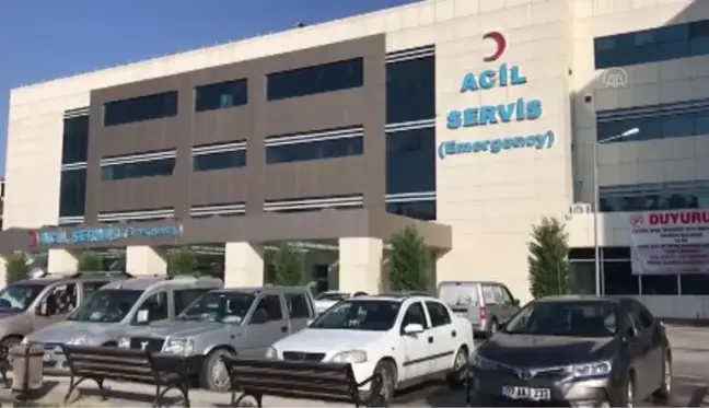 Hafif ticari aracın kamyonla çarpışması sonucu 4 kişi öldü